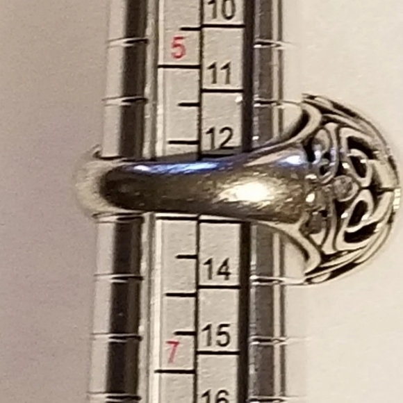 Silpada Sterling Silver & Chalcedony Ring - Picture 10 of 13